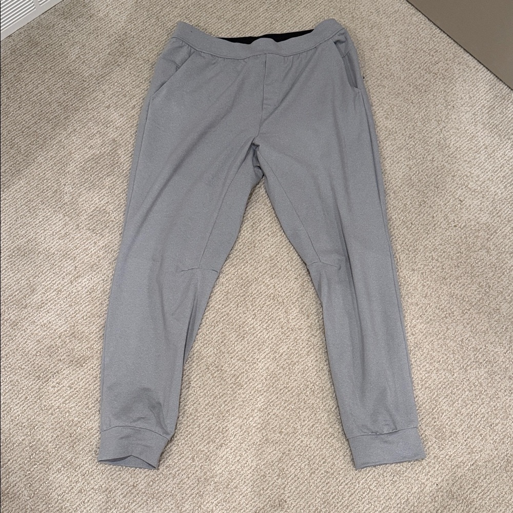 lululemon athletica Men's Light Gray Joggers